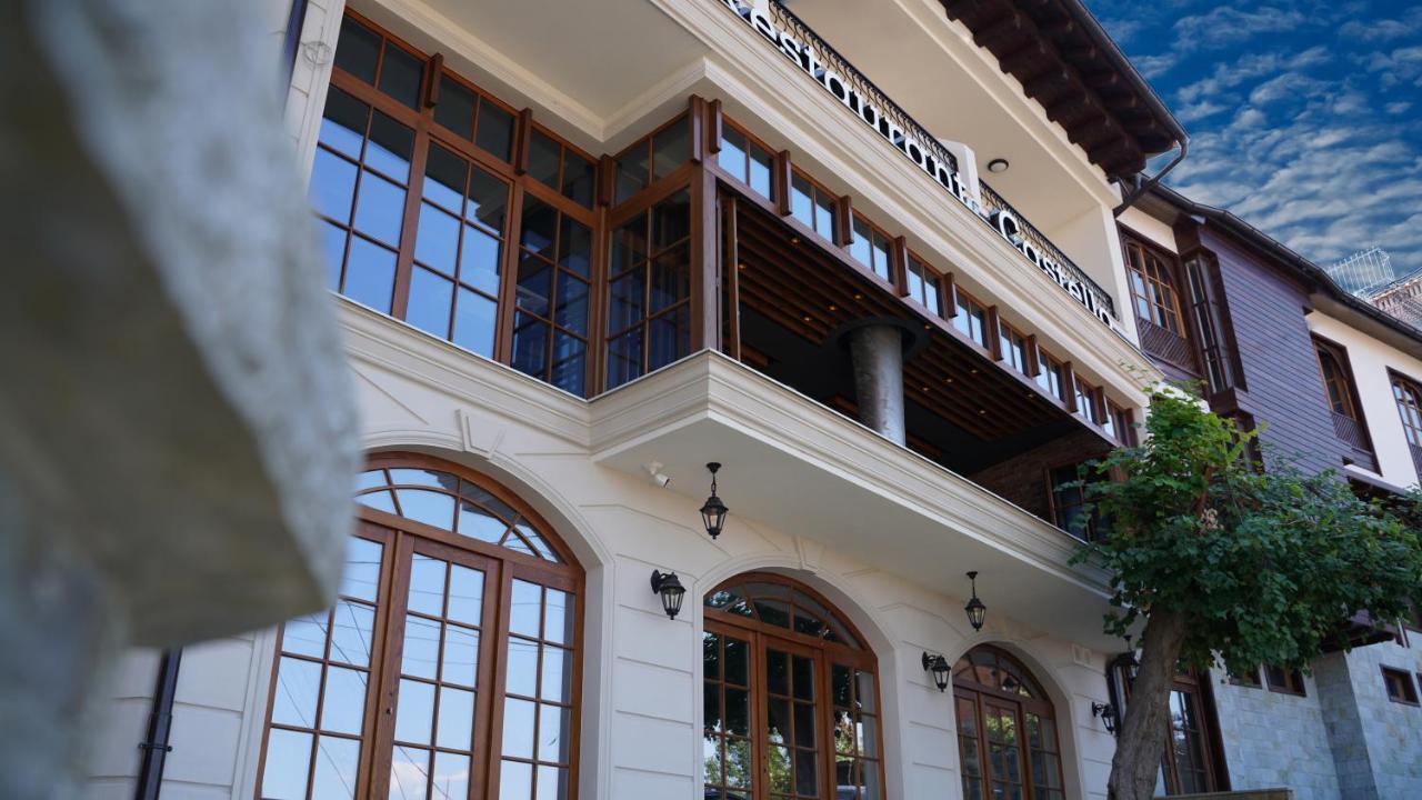 Hotel Castello Prizren Exteriör bild